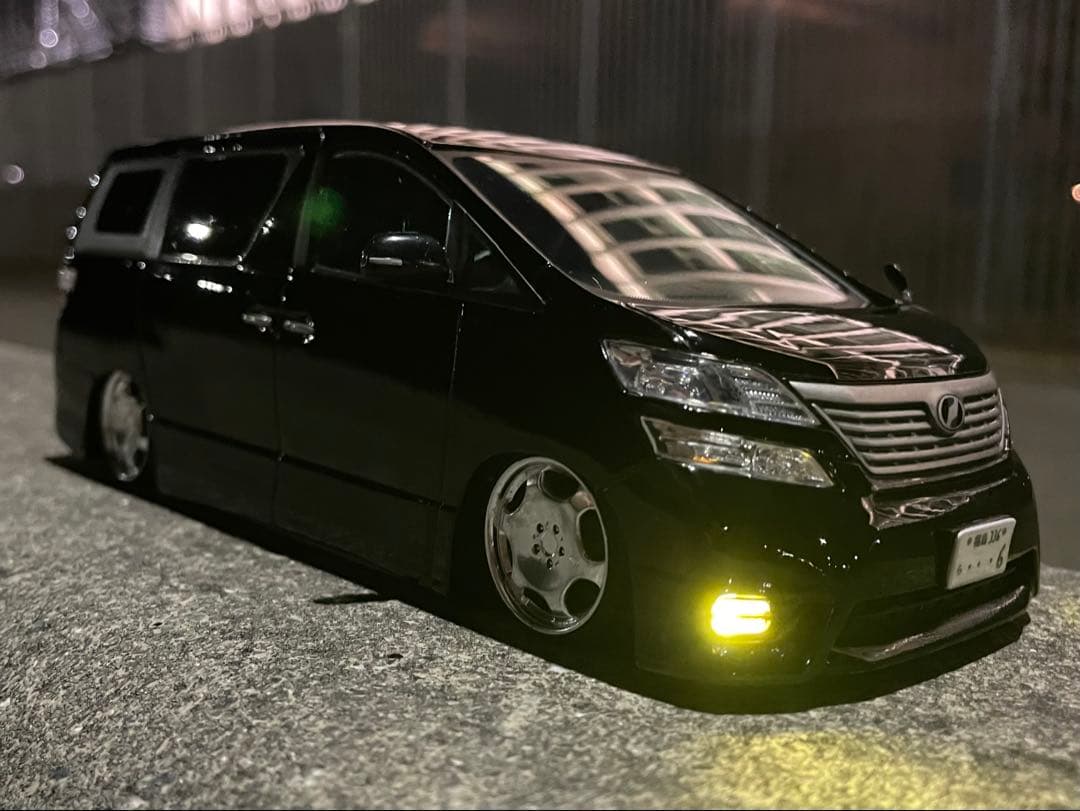 カラーサンプル　202ブラック　1/24 20ヴェルファイア　カスタム品