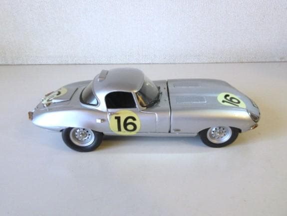 特価 SMTS (1/24) ジャガー E-type Light Weight