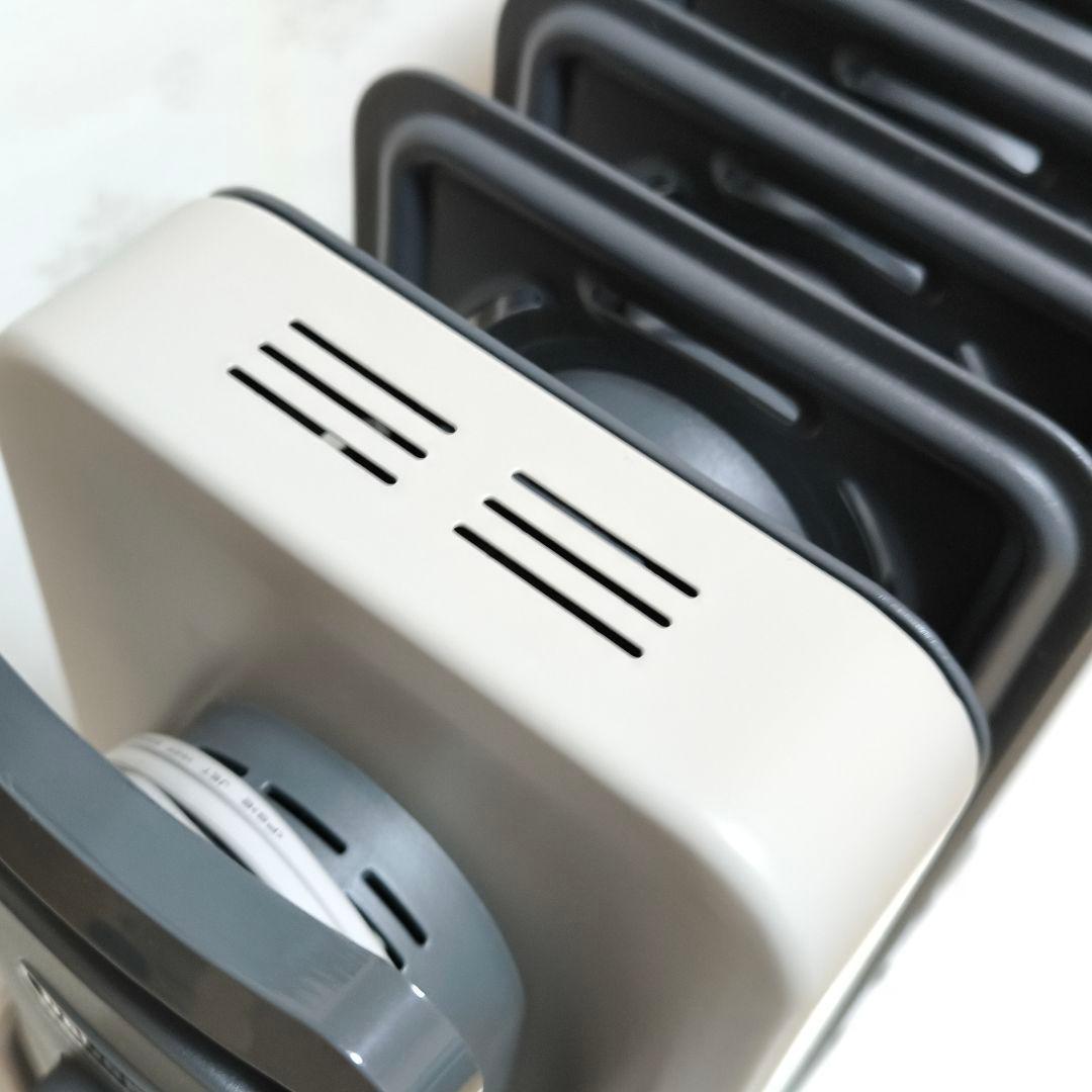 デロンギ VertiCaldo オイルヒーター　RHJ21F0812-GY