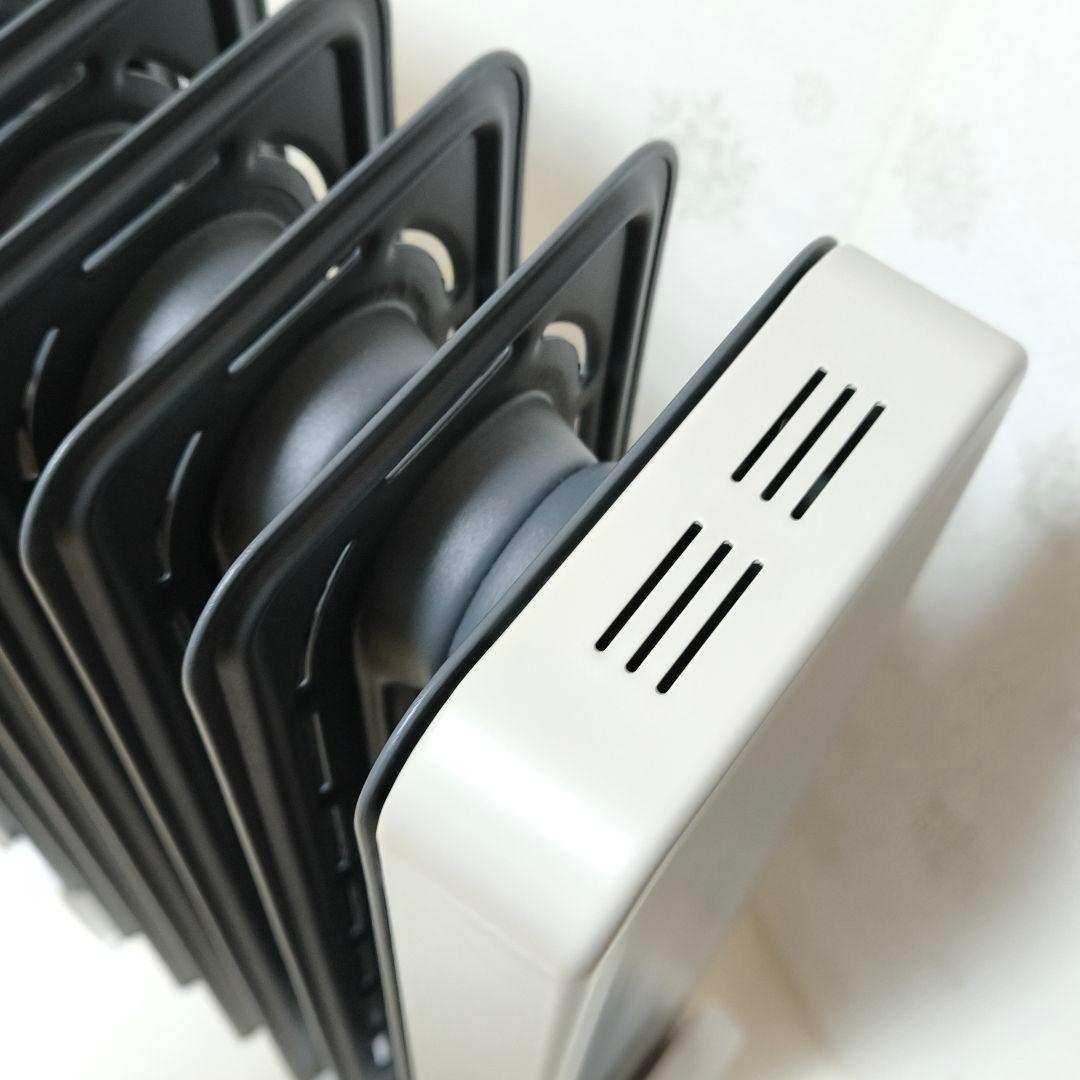 デロンギ VertiCaldo オイルヒーター　RHJ21F0812-GY