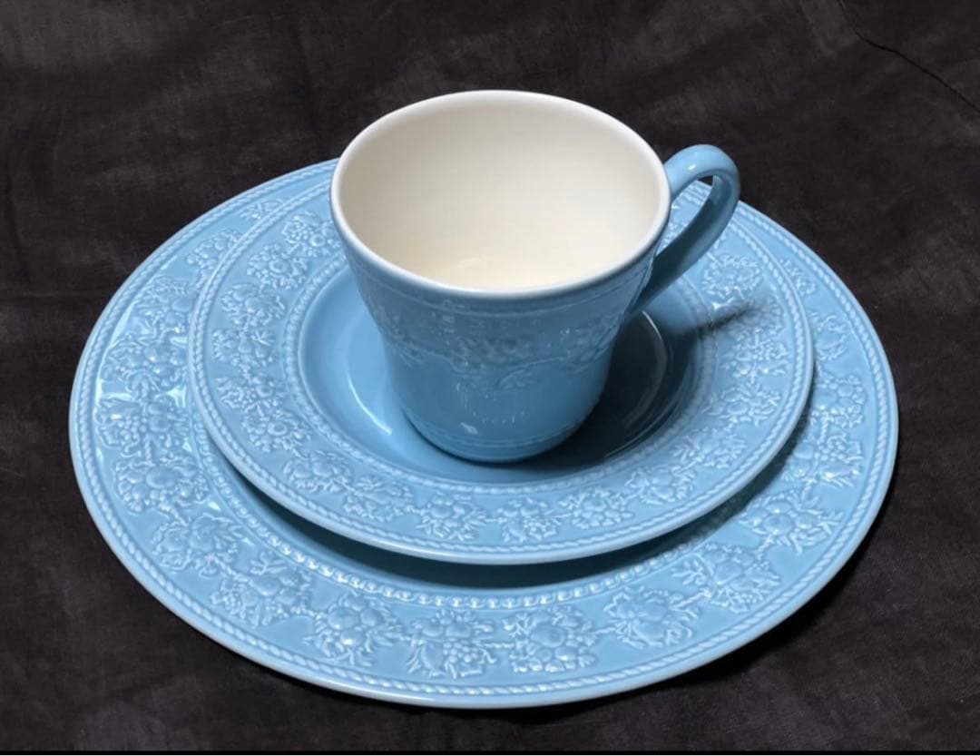  フェスティビティモーニングセットブルーとホワイトのペア