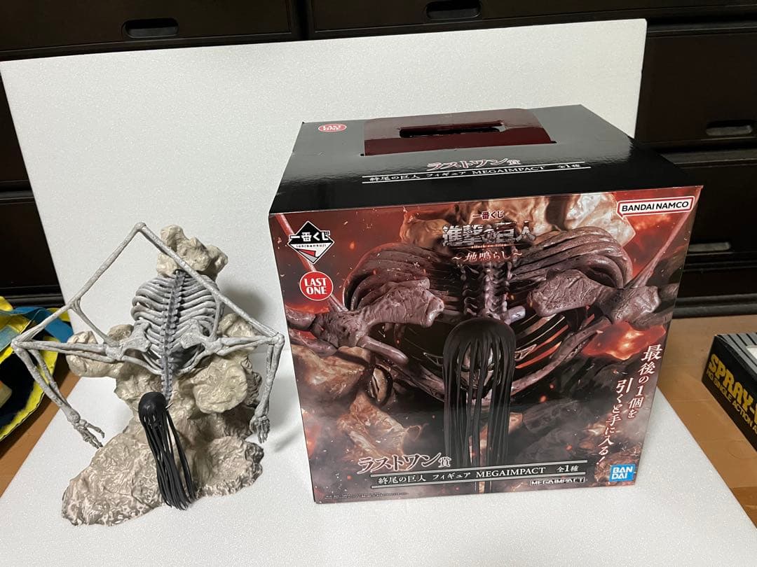 進撃の巨人 終尾の巨人フィギュア　地鳴らしフィギュア23体リペイント