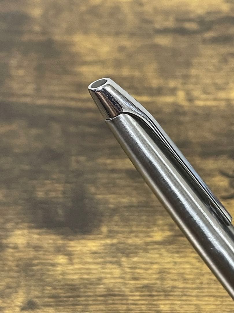 未使用に近い　1973年製　ペン先軸一体型　細字　ミュー　万年筆　備品付き