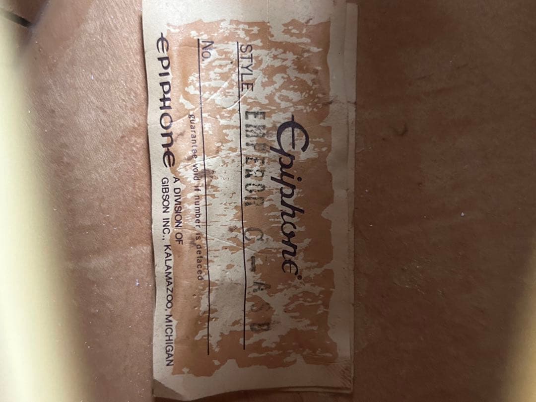 【期間限定お値下げ】Epiphone Emperor