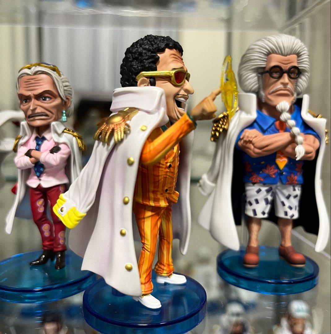 ワンピース　フィギュア　黄猿　希少　ボルサリーノ　海軍　海外　ワーコレ　m4