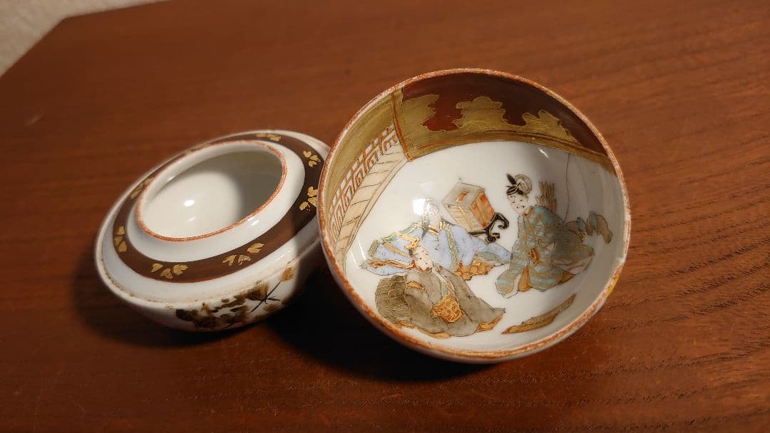 九谷焼　玉盃　明治九谷　華の図　公家の図　アンティーク九谷焼　九谷造　１客