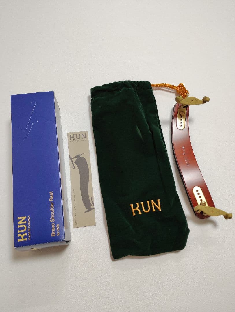 未開封新品　KUN Coussin Bravo violaショルダーレスト肩当て