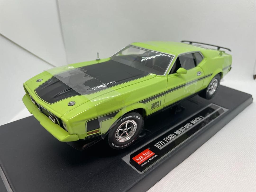 105-008 サンスター 1/18 フォード マスタング 1971 Mach1