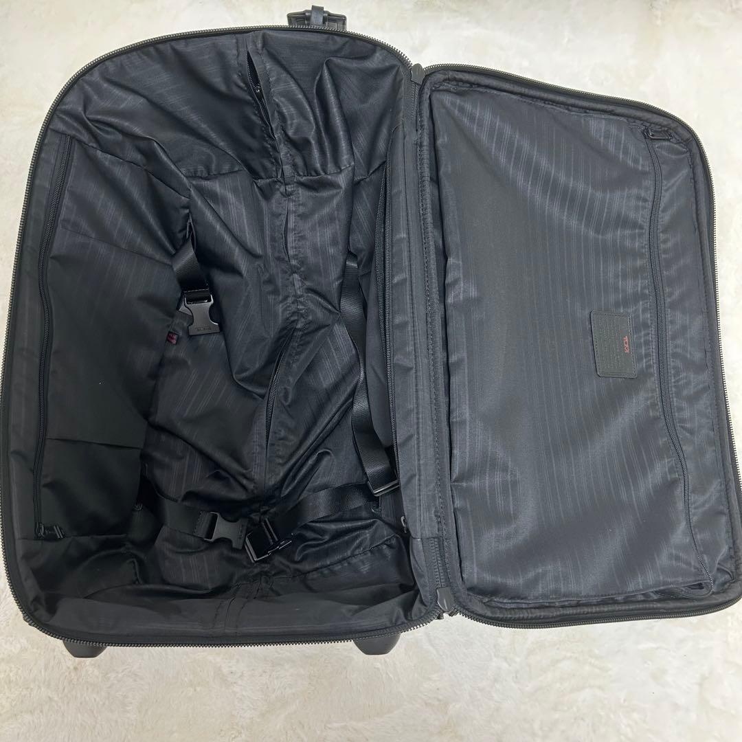 【美品】トゥミ　アルファ　スーツケース　キャリーケース　ブラック