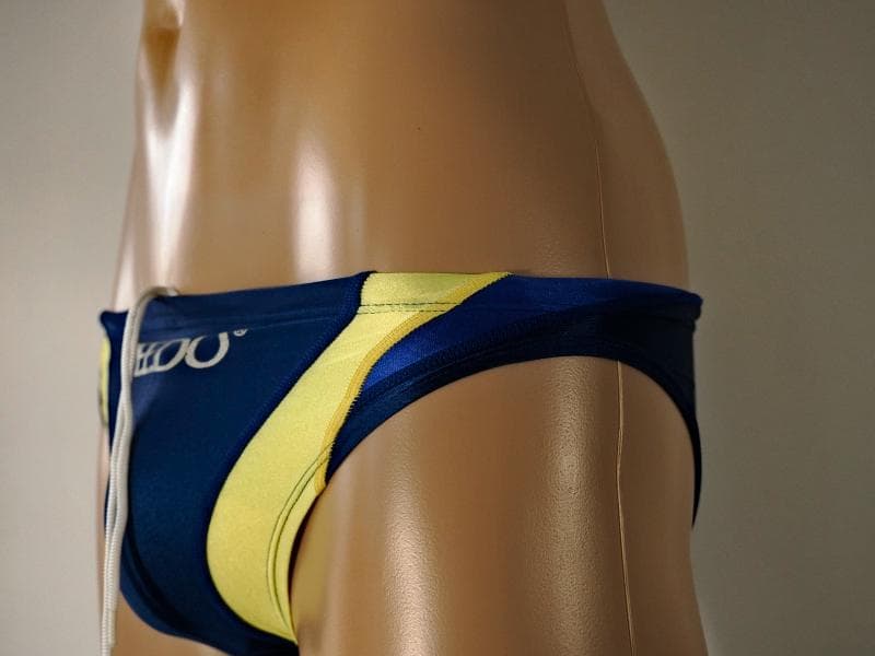 1305　送料無料 スピードSPEEDO　競パン　サイズM