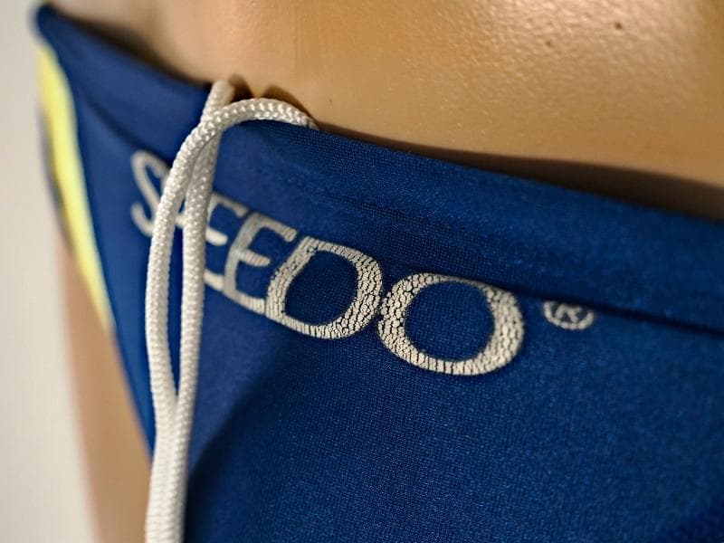 1305　送料無料 スピードSPEEDO　競パン　サイズM