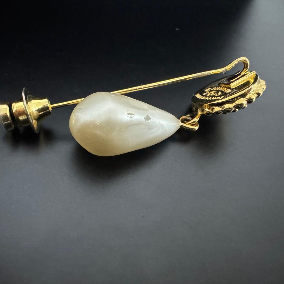 シャネル クローバーモチーフ ピンブローチ ブローチ GP ゴールド