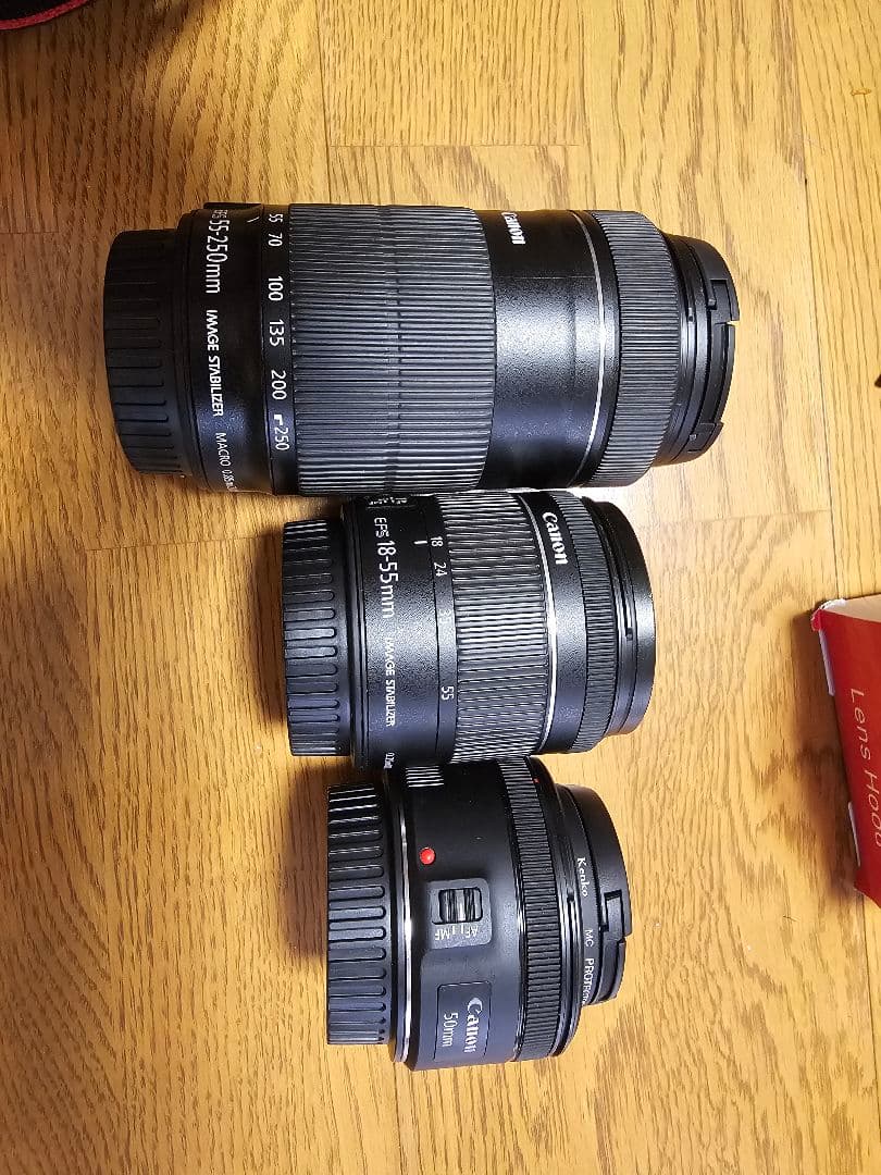 Canon EOS kiss X10 ダブルズームレンズキット　単焦点レンズ