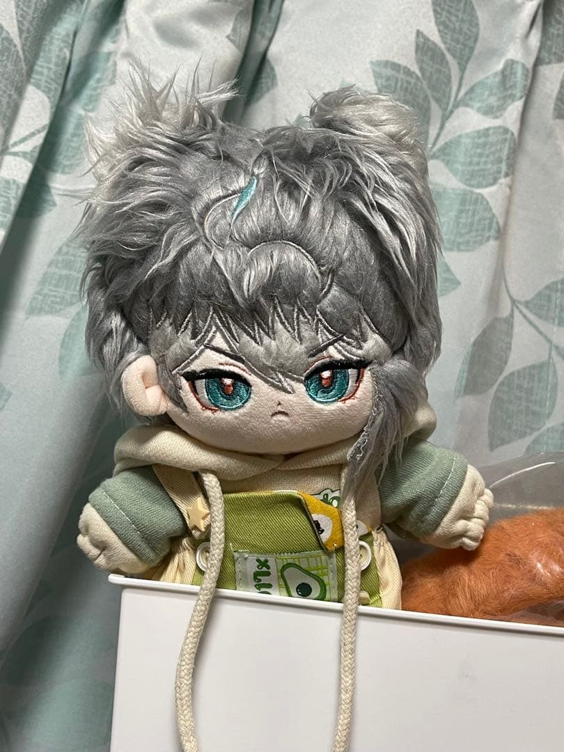 原神 アルハイゼン 着せ替え ぬいぐるみ 20cm 服がある