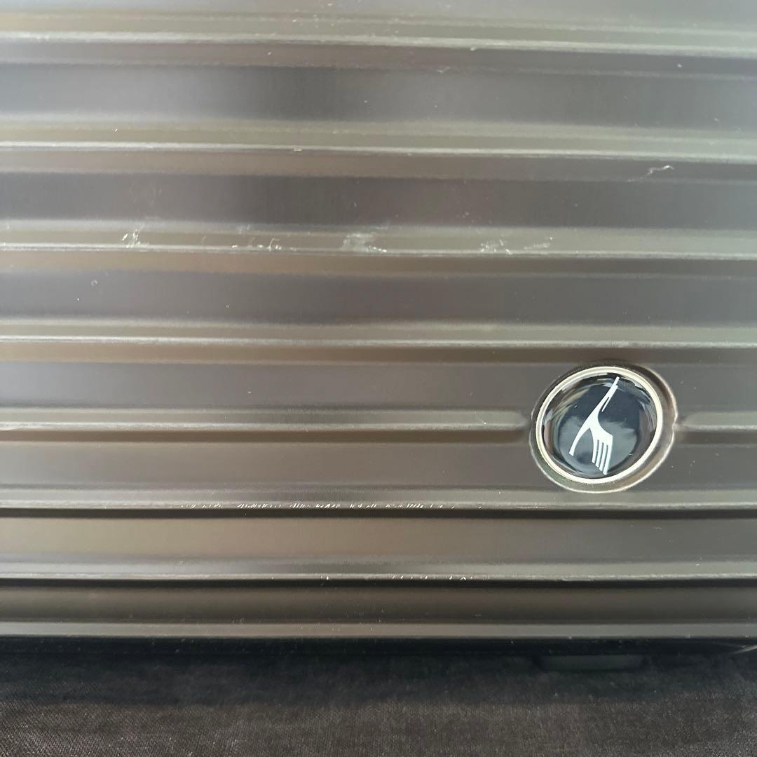 RIMOWA トパーズステルス　32L 2輪（機内持込可）