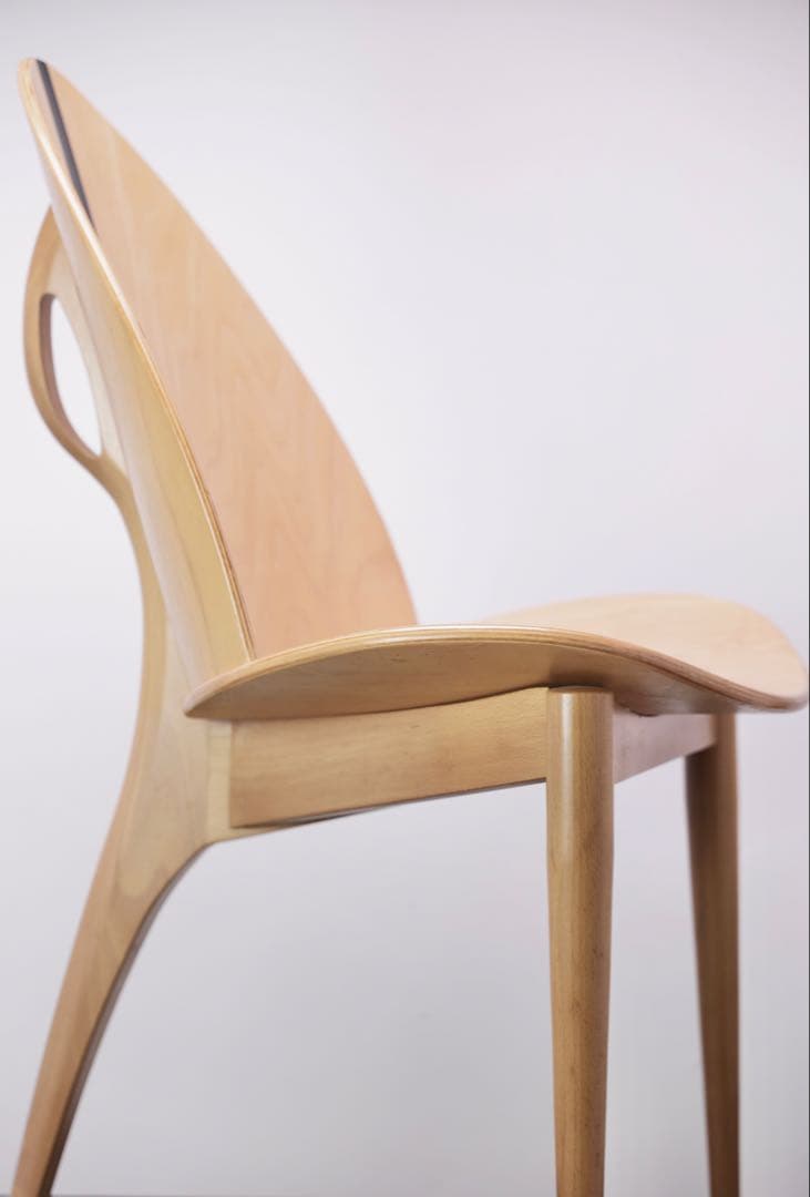 椅子 チェア 木製 成型合板 三つ足 デザイナーズチェア インテリア イス 家具