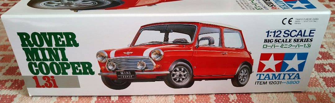タミヤ 1/12 ローバー ミニクーパー 1.3i