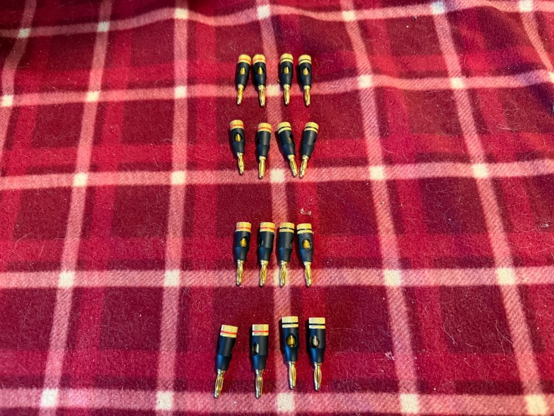 B&W DM603 S2 シリアル連番 バナナプラグ、インシュレーター、板付