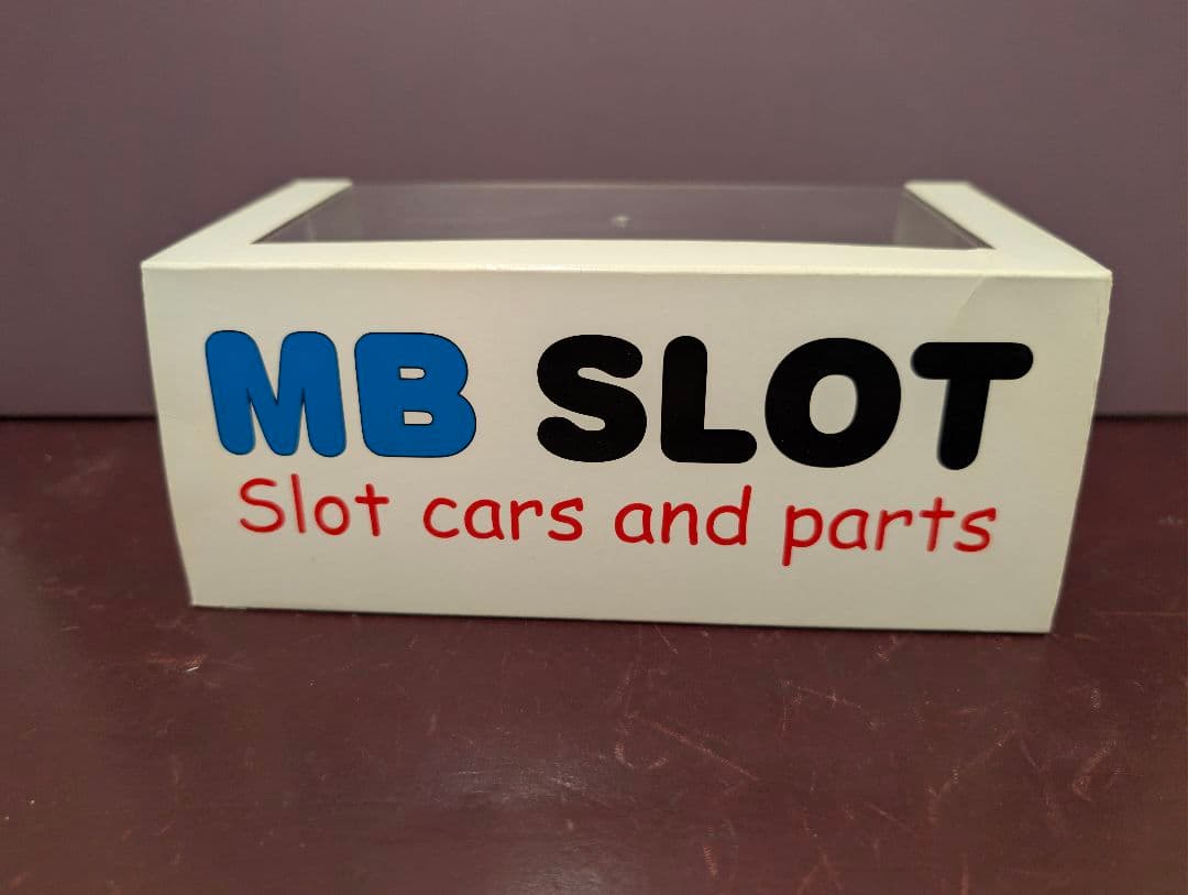 MB SLOT Pagani Zonda F 2005 スロットカー