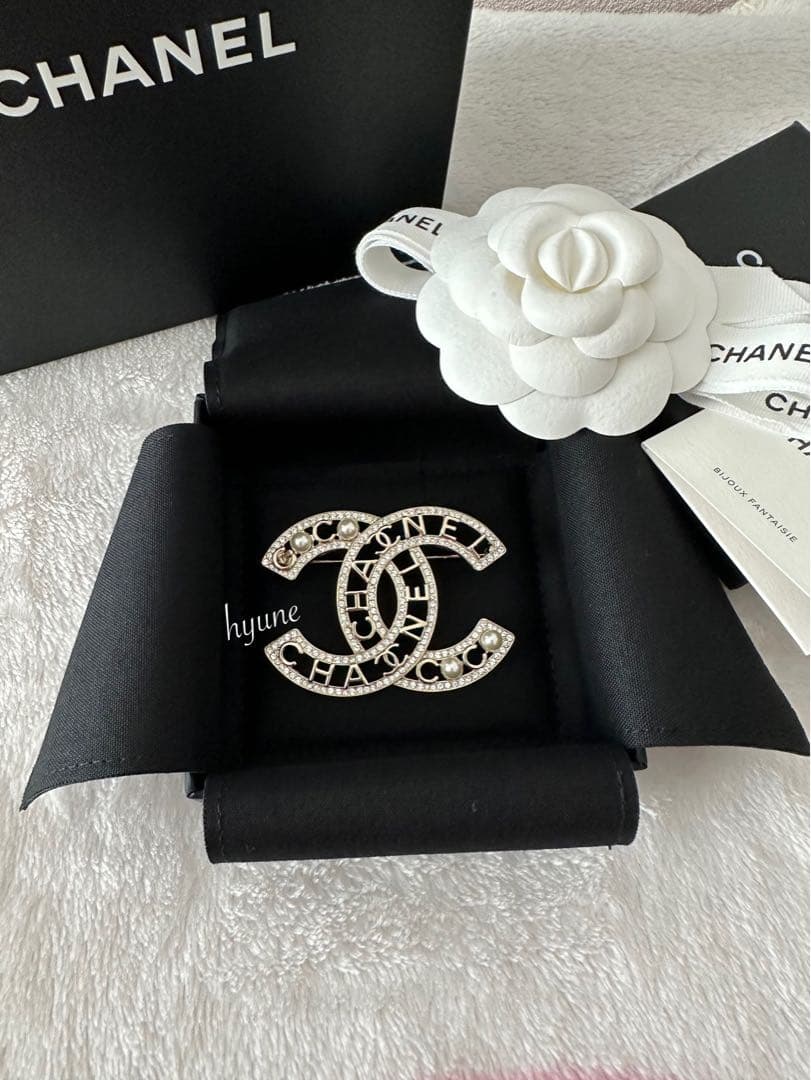 最終値下げ★【新品未使用】CHANEL ブローチ