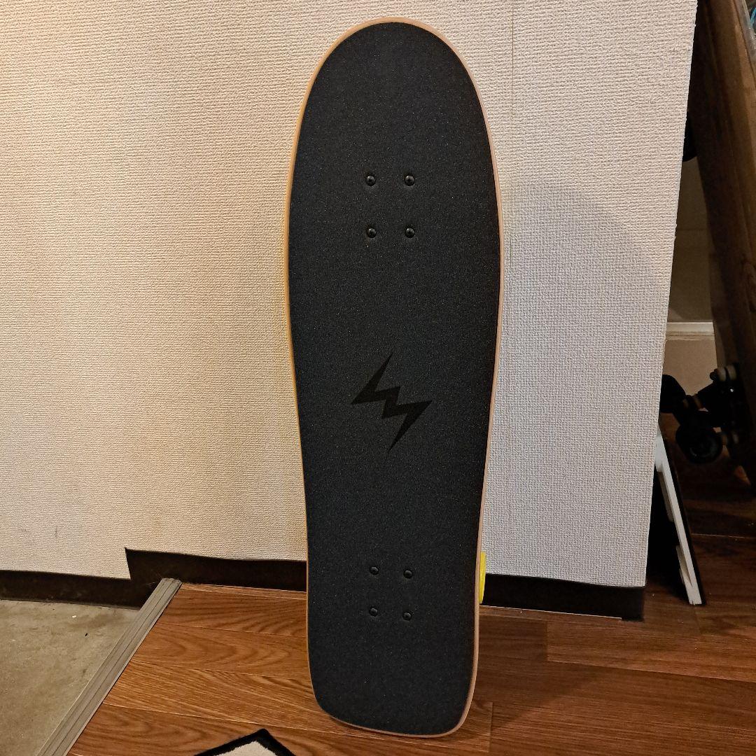 Land Yachtz サーフスケートボード