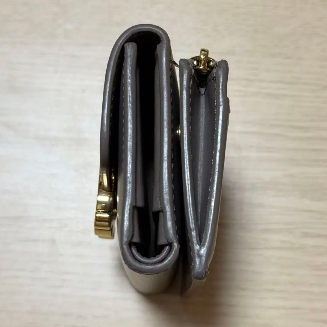 CELINE セリーヌ 入れ付きコンパクトウォレット トリオンフ