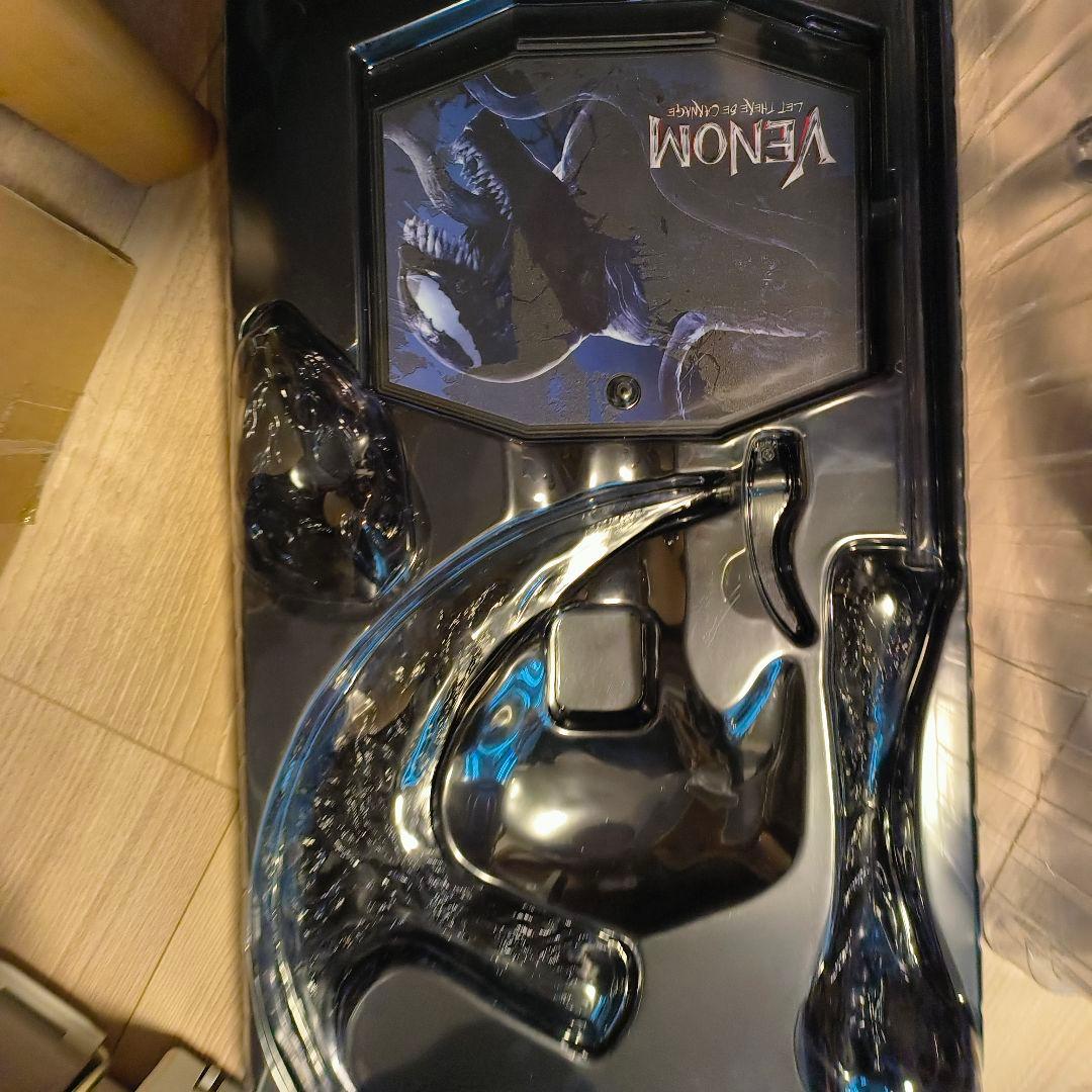 ホットトイズ ヴェノム：レット・ゼア・ビー・カーネイジ１／６スケールフィギュア