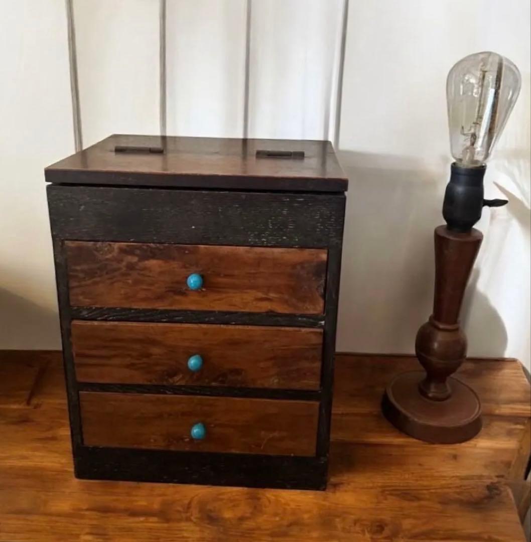 ヴィンテージ　上部も開く　つまみガラス　小引き出し　三段引き出し