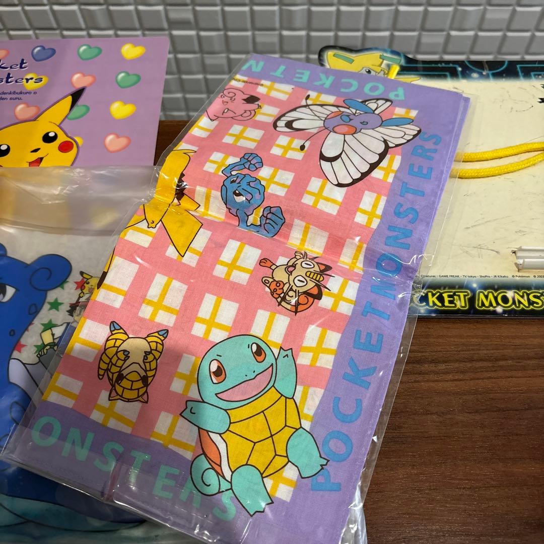 初代　ポケモングッズ　タオル　ハンカチ　ビーチバック　スプーン　黒板