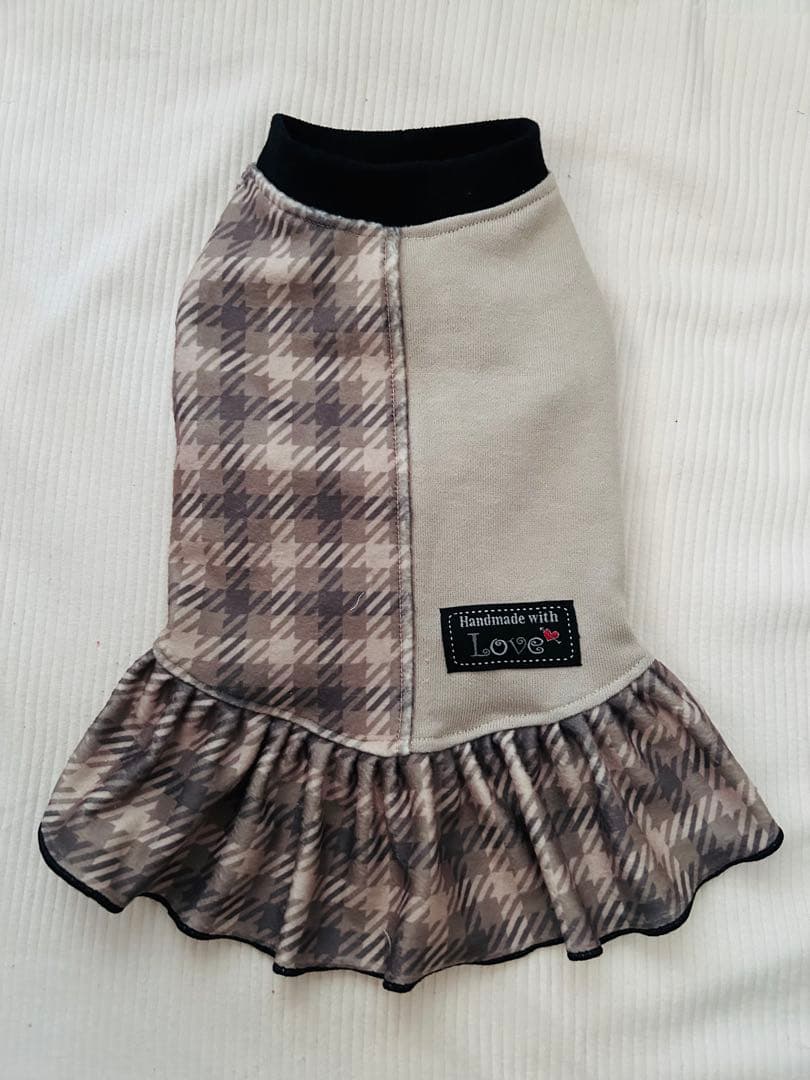 犬服ハンドメイド　タンクトップ(M☆C)