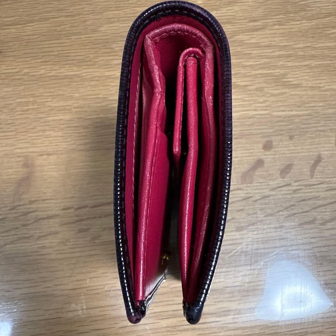 PRADA 二つ折り財布　ブラック