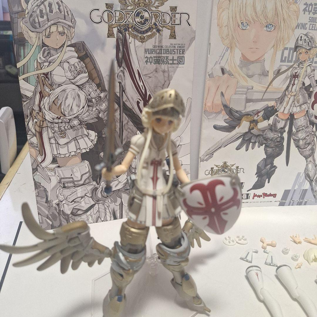 PLAMAX　GODZORDER ユリ•ゴットバスター