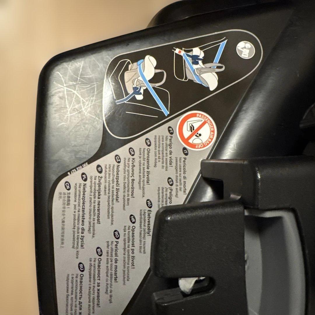 Mercedes-Benz チャイルドシート