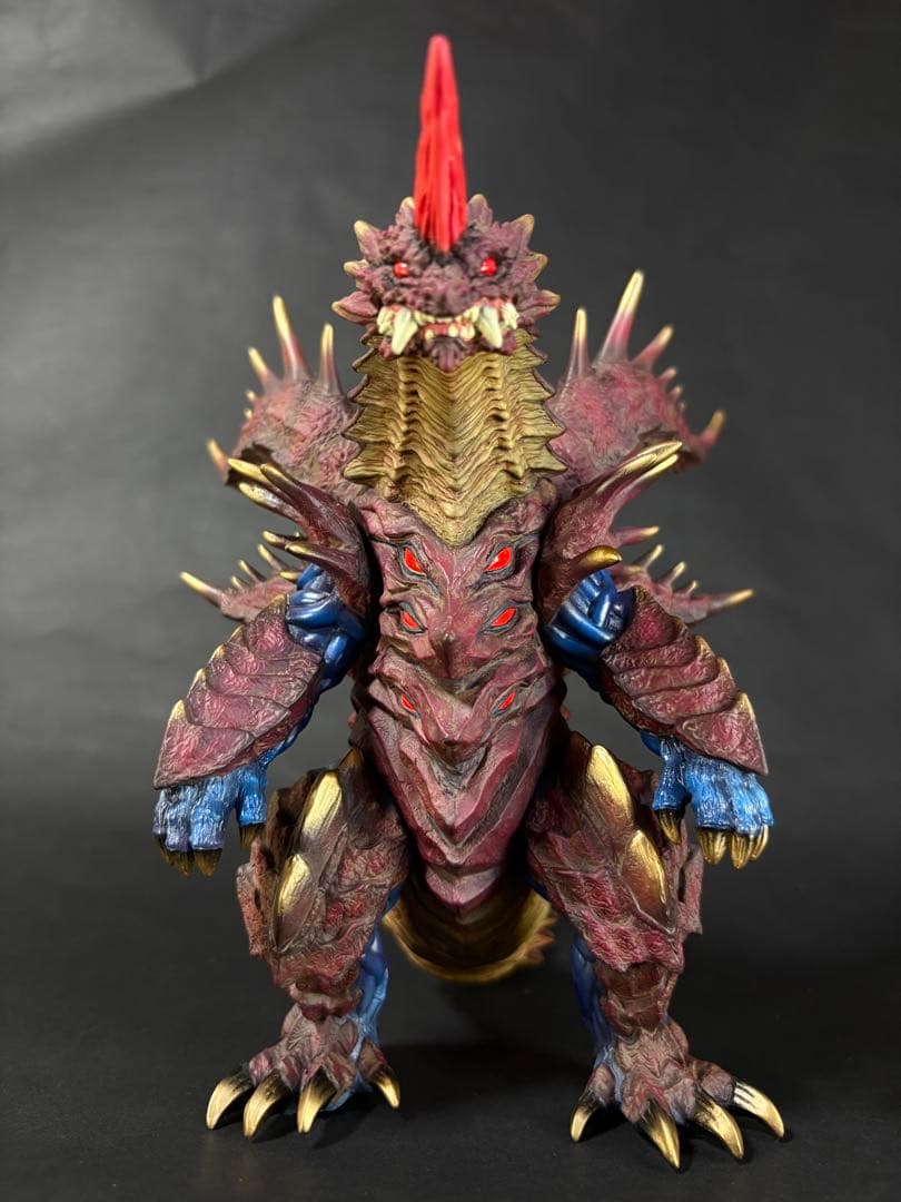 ご依頼品　マガオロチ　ソフビ　リペイント完成品