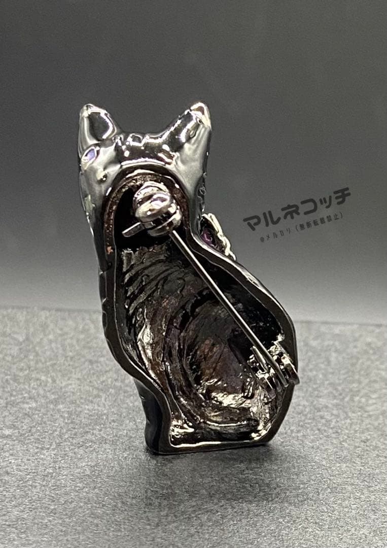 アナスイ　黒猫と蝶々　ブローチ　ベンガル　猫　ネコ　ねこ