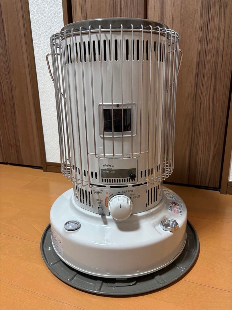 トヨトミ　KS-67H ストーブ 2021年製