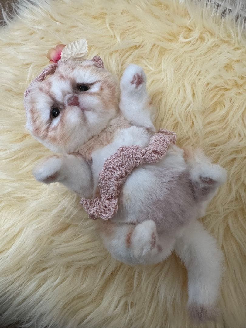 海外作家様作　猫の赤ちゃん　アートドール