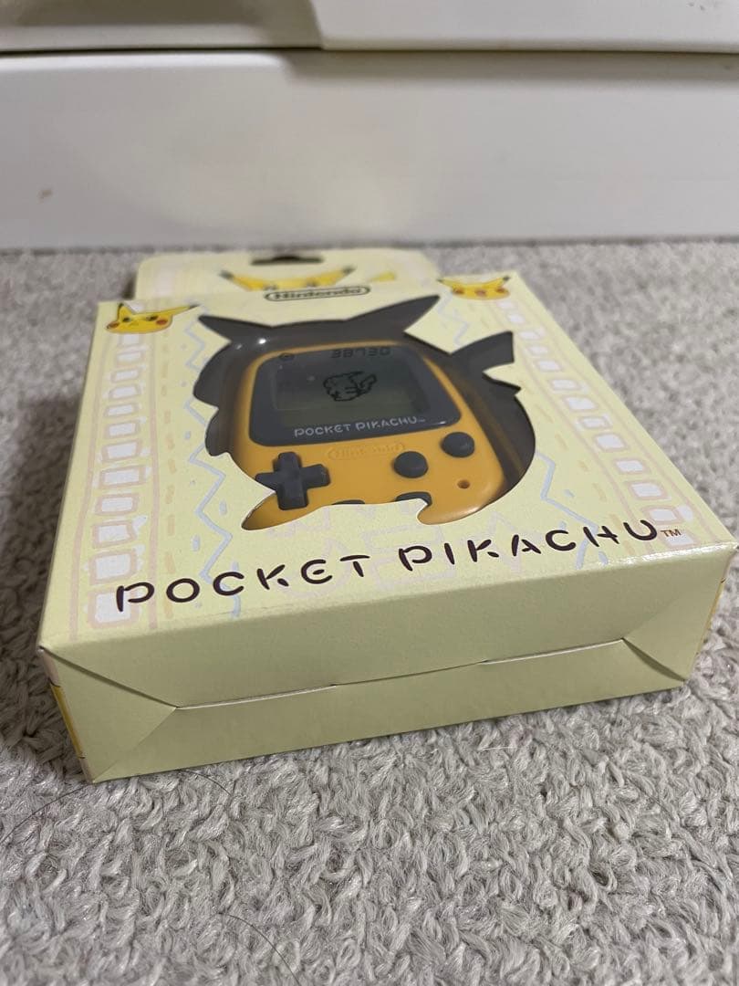 【新品・未開封】Nintendo ポケットピカチュウ