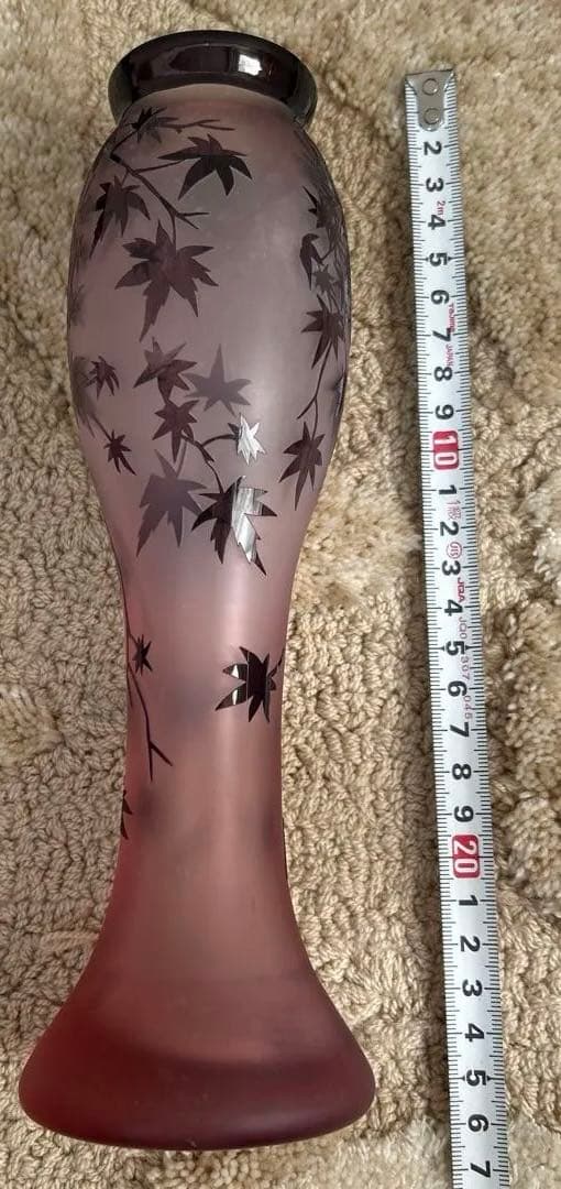 作品)サンドブラストもみじ模様のガラス花瓶 約20cm