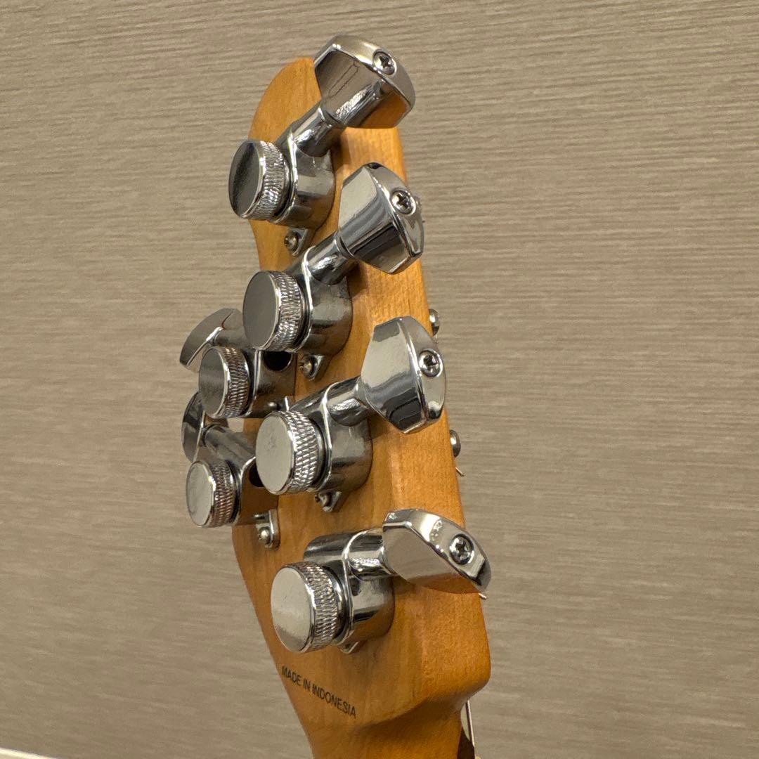 Sterling by Music Man Luke エレキギター