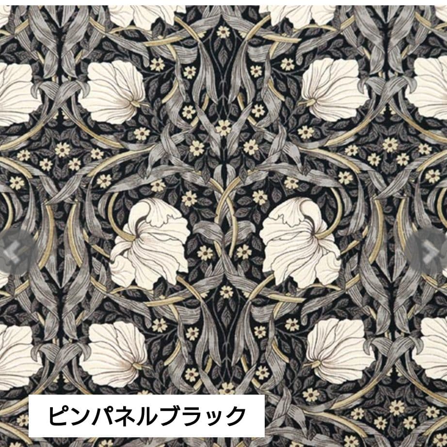 あむ　３歳被布着物セット　ピンパネルブラック使用　ウイリアムモリス