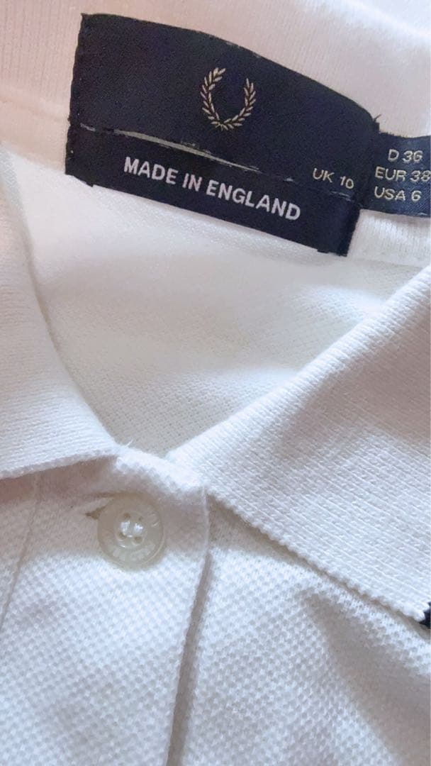 美品　FRED PERRY レディースポロシャツ　ホワイト　UK10
