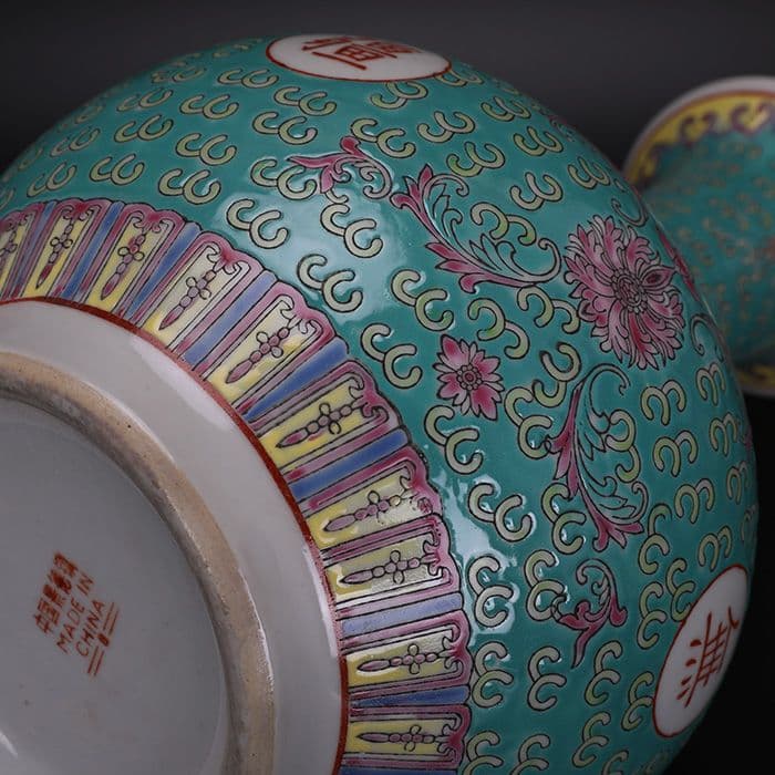 緑地パステル万寿無疆紋賞瓶 景徳鎮 陶磁器 装飾品 現代工芸品 美術品 置物