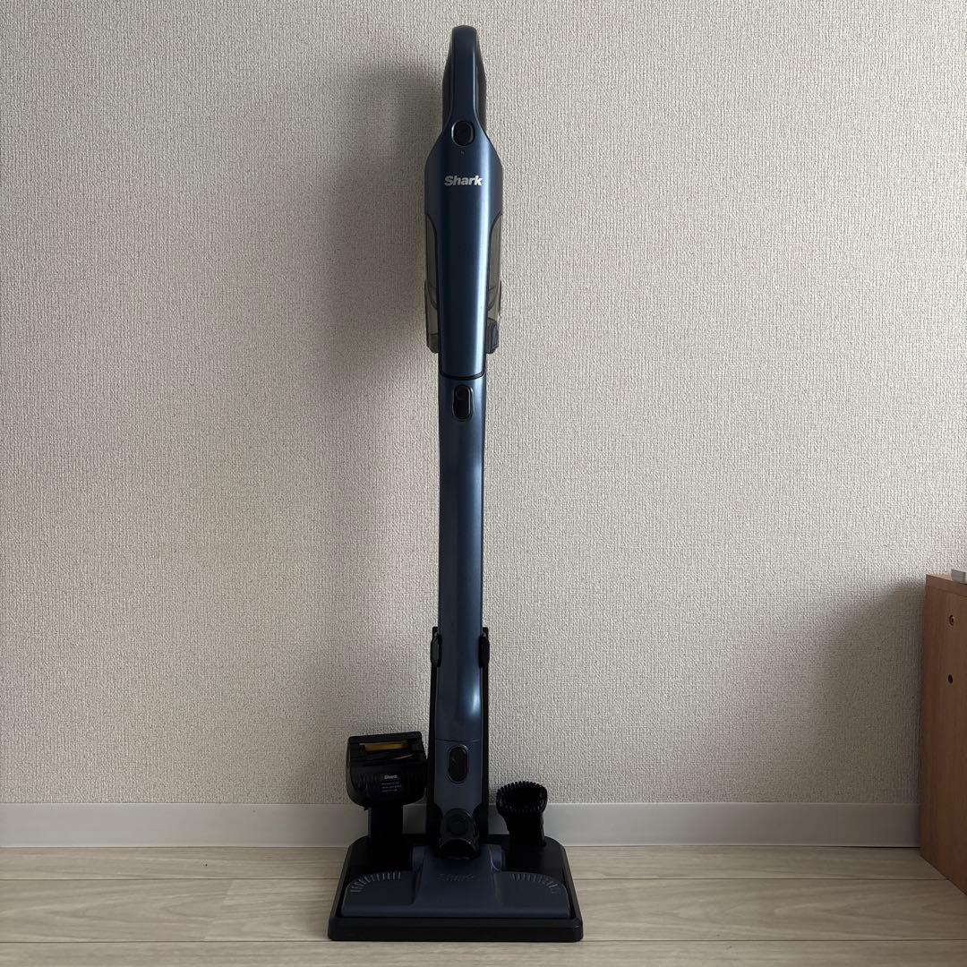 Shark ダークブルー 充電式サイクロンスティッククリーナー コードレス