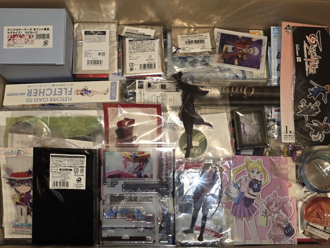 アニメ　ゲームグッズまとめ　300点