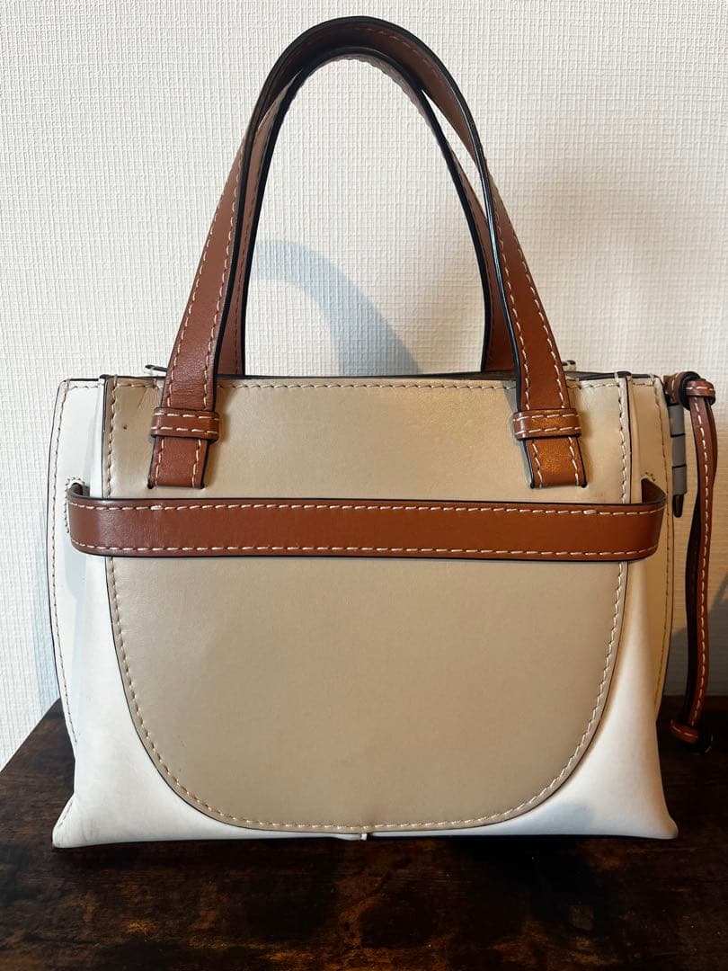 ロエベ　ゲートトップハンドルミニ