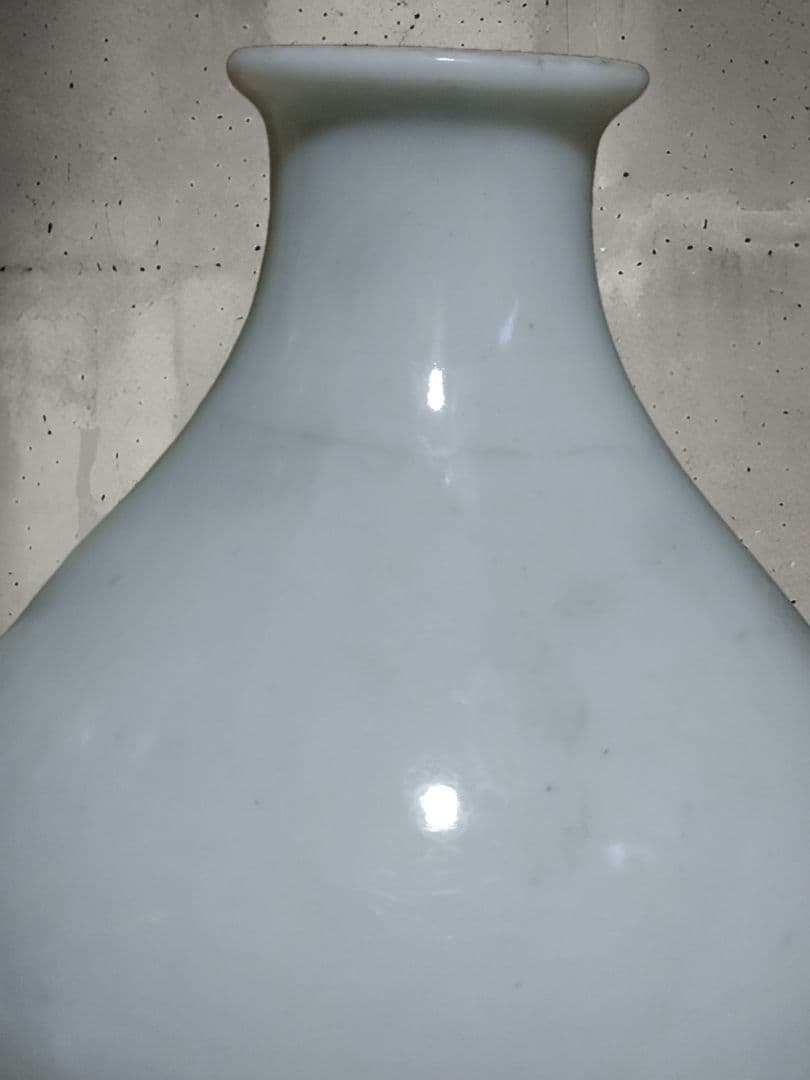 李朝白磁　花入　花器　時代物　骨董アンティーク　朝鮮美術