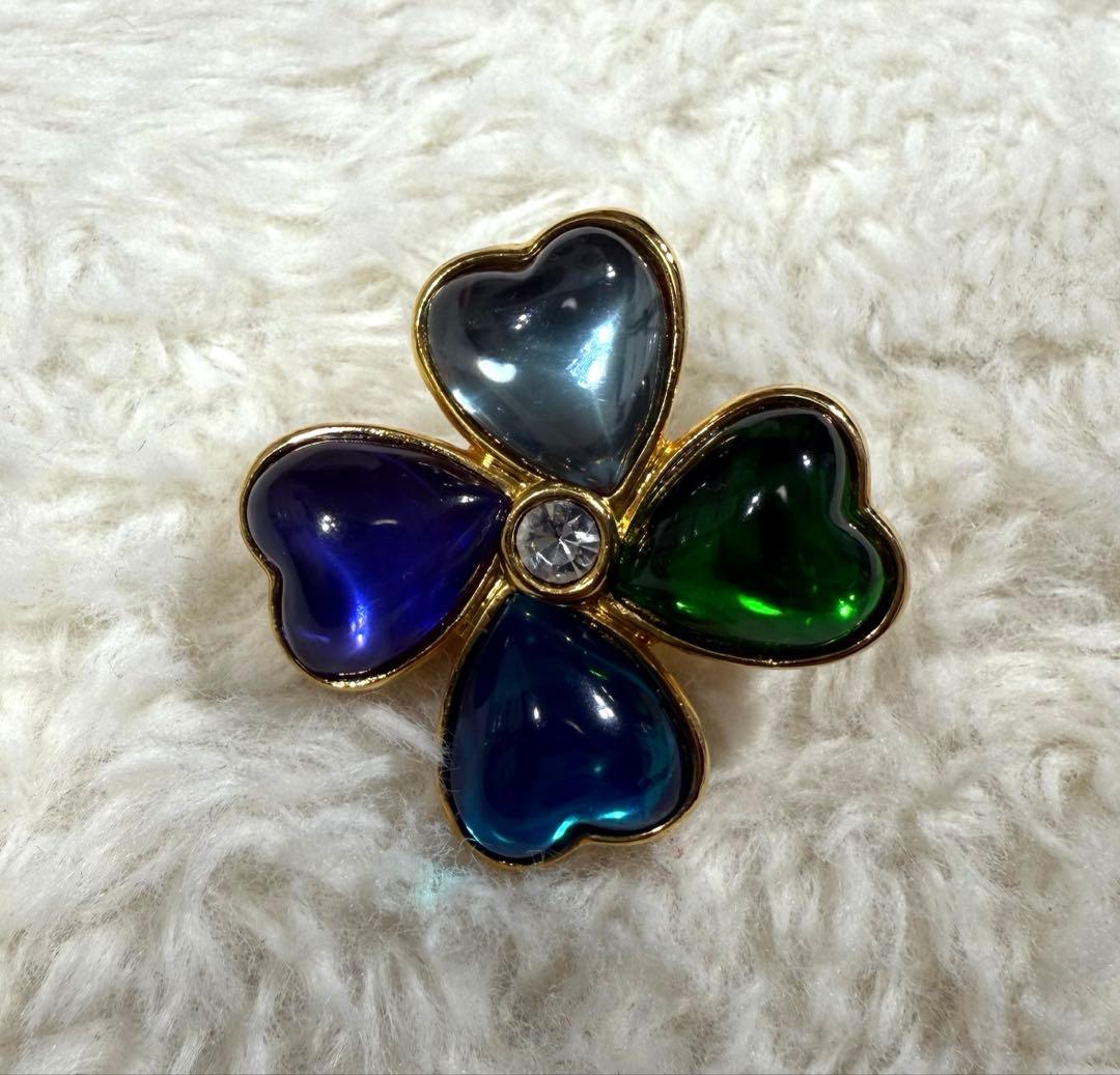 イブサンローラン ブローチ クローバー ハート