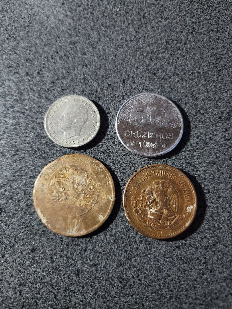 ザ*座様 外国硬貨　まとめ売り　370g