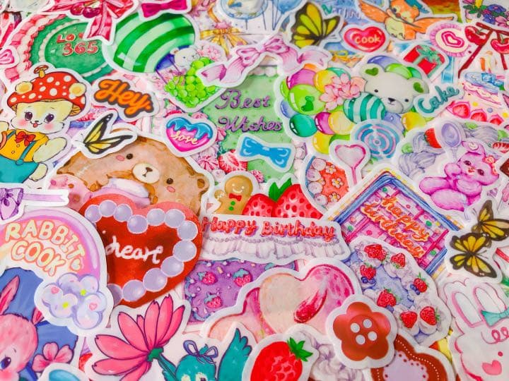 チェリー❤️フレークシール( ⸝⸝•ᴗ•⸝⸝ )カラフルなレトロアニマル♡♡